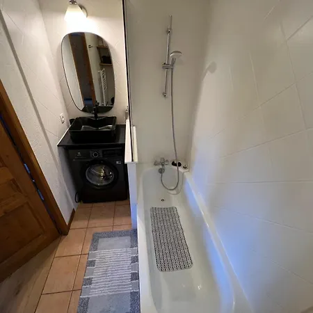 Duplex 4 Personnes Et Un Enfant Appartamento Chamonix